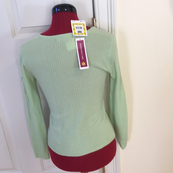 100% cashmere LS u neck pullover NWT by SO size M - Picture 3 of 3